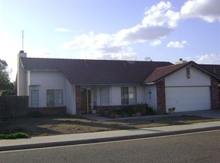 263 N Red Oak Way, Porterville, CA 93257