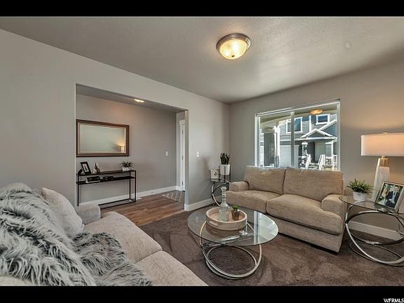 3rd image of 4959 W Cay Ln