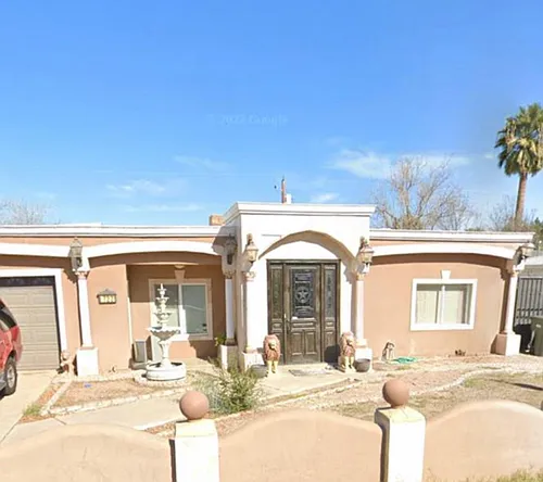 722 E Sierra Vista Dr Photo 1