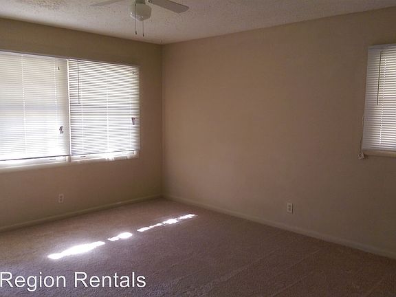 5th image of 150 Linda Ln