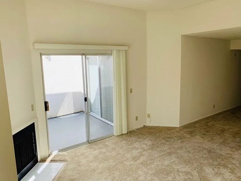 White Oak Apartments — Photo 11