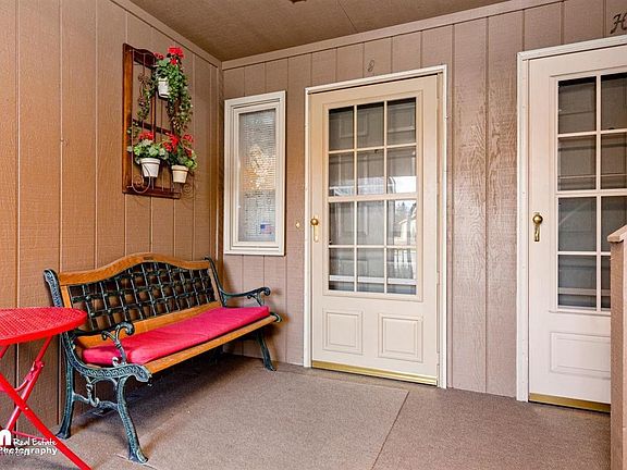4th image of 10242 Jamestown Dr #7J