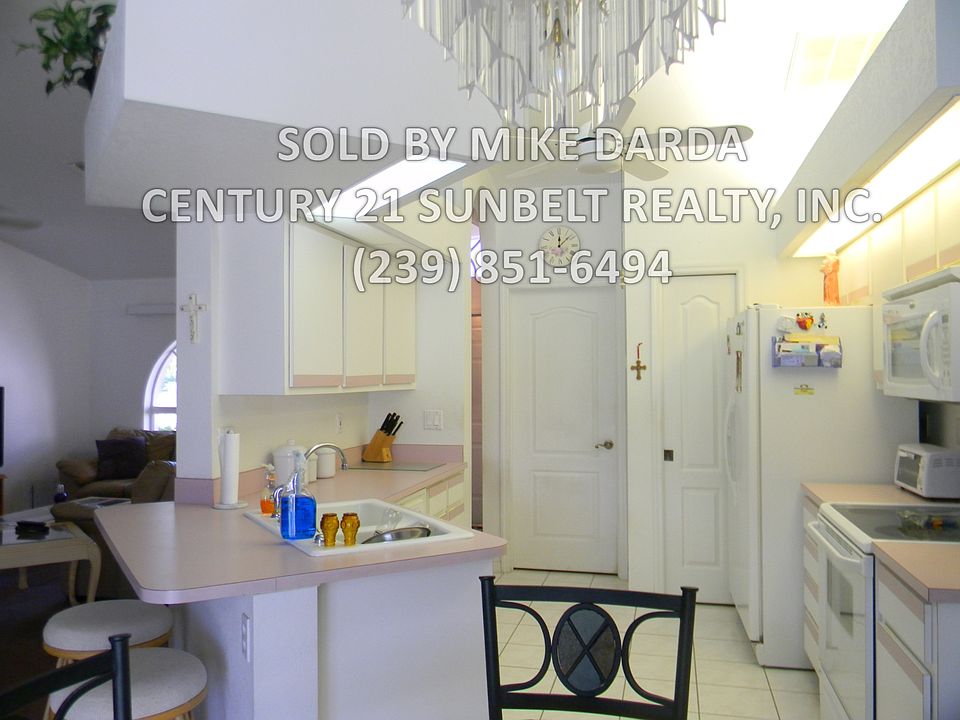 1st image of 4123 SW 15th Pl