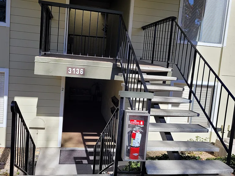 3136 Ptarmigan Dr #2 — Photo 4