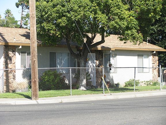 3rd image of 332 W G St
