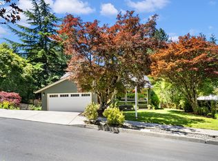 1105 SW 10th Dr, Gresham, OR 97080