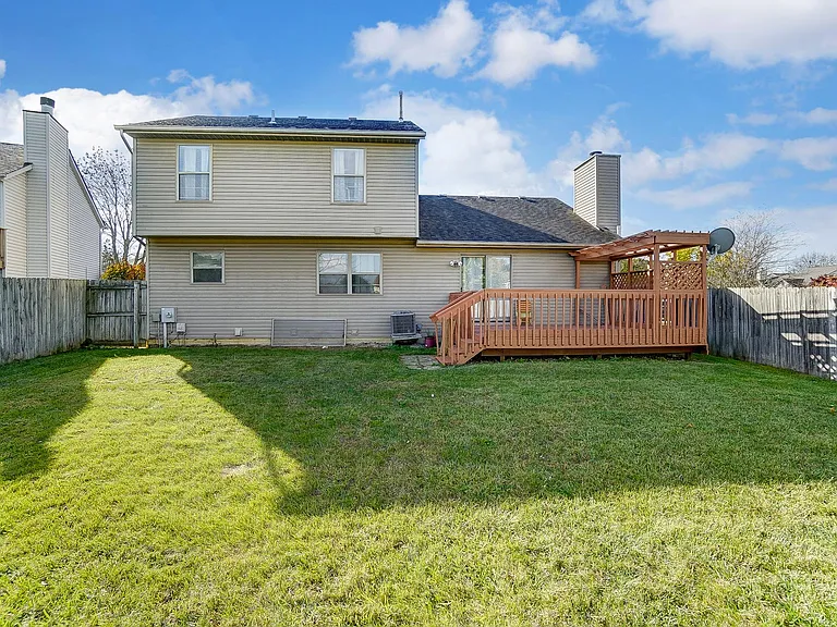 4056 Brookrun Dr — Photo 46