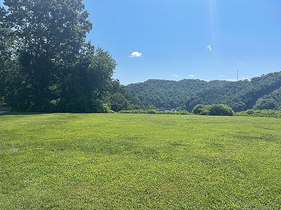 3rd image of Northmonte Dr