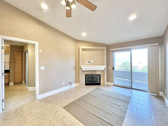 3rd image of 2380 Del Mar Way Unit 302