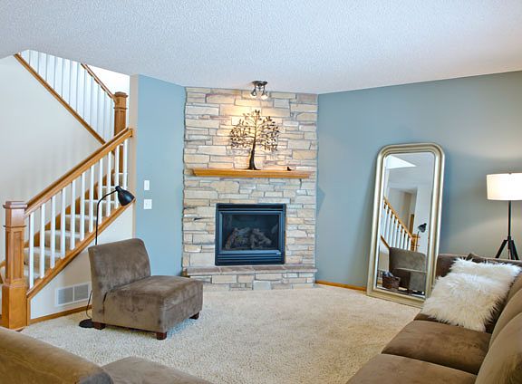 2nd image of 3430 Mulberry Cir