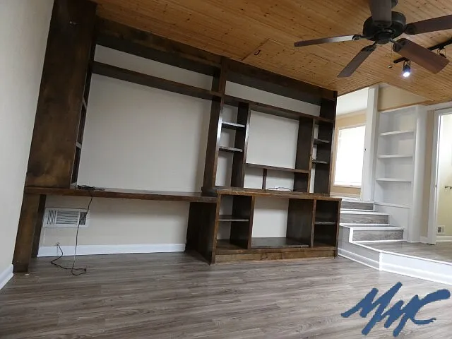 822 Kirkwood Ave — Photo 9
