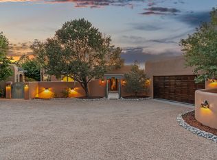 7208 Old Santa Fe Trl, Santa Fe, NM 87505
