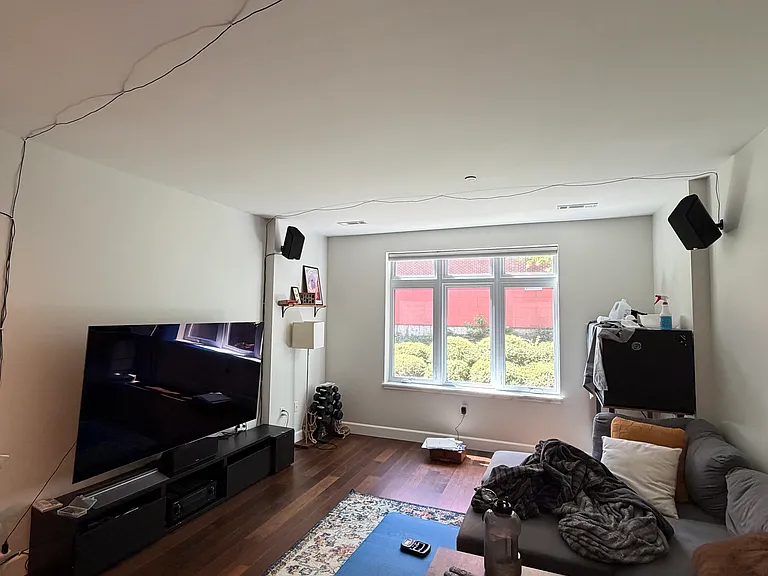 1501 Commonwealth Ave #205 — Photo 6