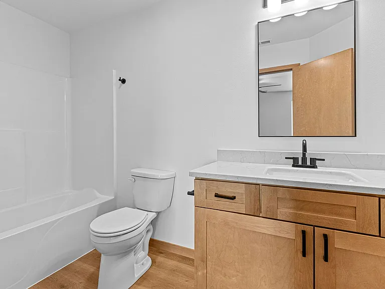 630 Catherine Dr — Photo 18