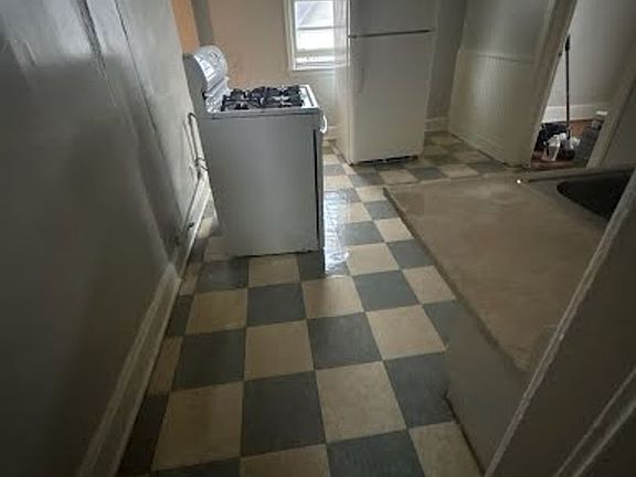 5th image of 2903-2905 W Pierce St #2905-A