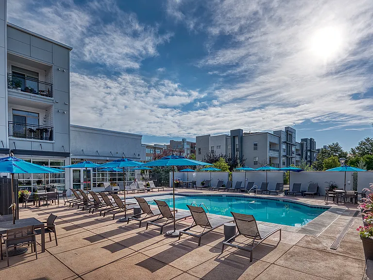 Arista Flats — Photo 17