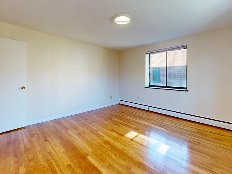Babcock-Parkman Apartments — Photo 16