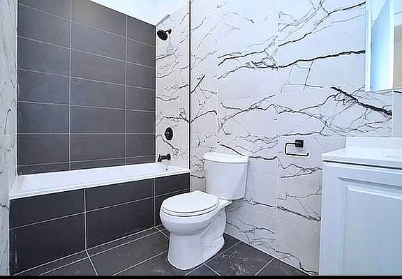 4th image of 332 E 28th St #3F