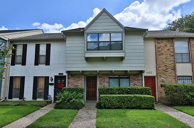 1st image of 10368 Longmont Dr #49
