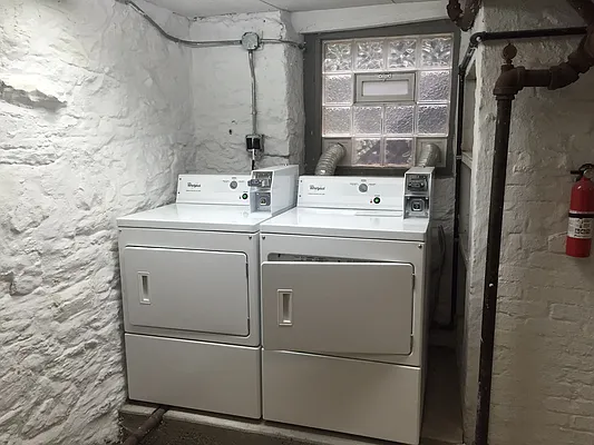 Rented by Rapid Realty Cobble Hill | media 33