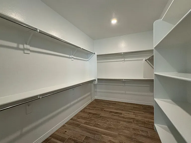 20901 E Macaw Dr — Photo 9