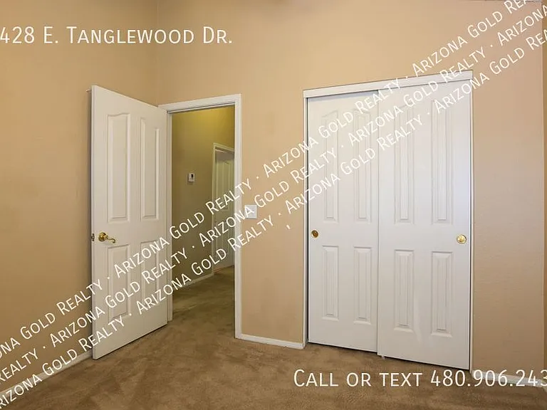 4428 E Tanglewood Dr — Photo 19