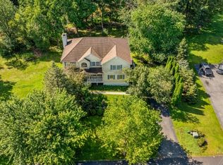 24 Swan Ln, Lake Hopatcong, NJ 07849