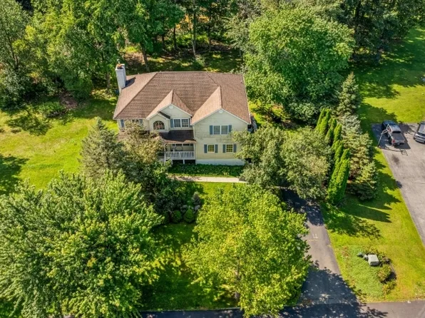 24 Swan Ln, Jefferson Twp., NJ 07849