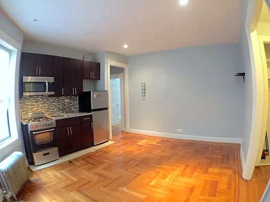 Rented by Uptown Flats LLC | media 17