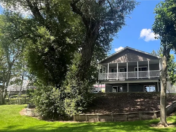 3242 County Route 6, Hammond, NY 13646