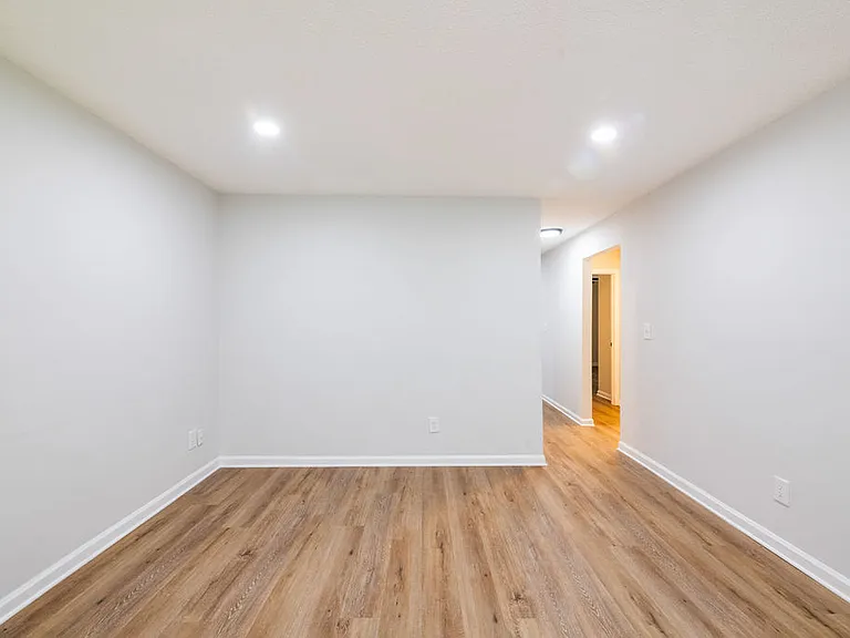 108 Summerwood Dr — Photo 36
