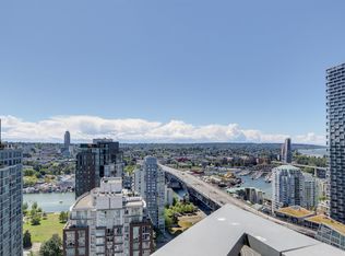 1372 Seymour St #3501, Vancouver, BC V6B0L1