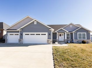 1300 Coleridge Ct, O'Fallon, IL 62269