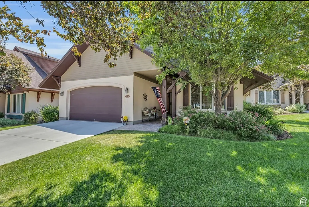 77 W Village Ct — Photo 1