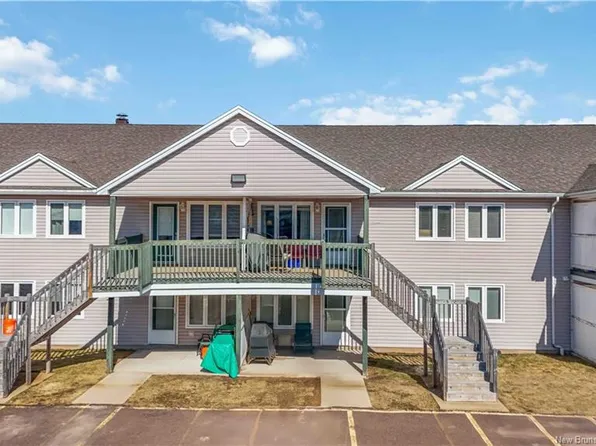 30 Grant St #27, Moncton, NB E1A 3R4