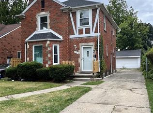9991 Strathmoor St, Detroit, MI 48227