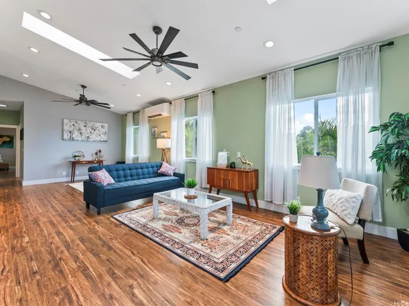 66-496 Paalaa Rd #B, Haleiwa, HI 96712