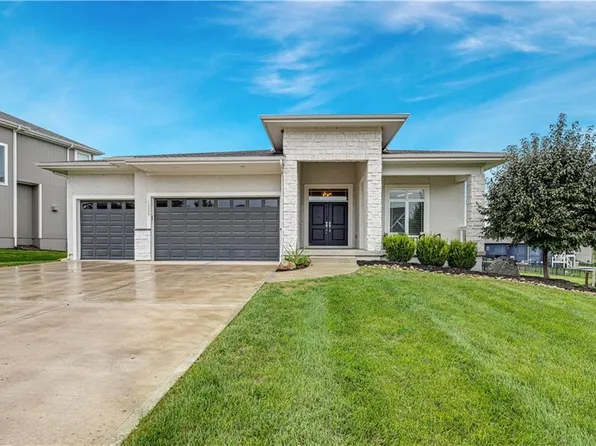 12000 W 184th St, Overland Park, KS 66013