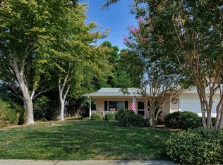 6955 Yvonne Ct, Redding, CA 96001