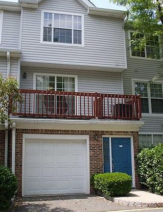 3rd image of 132 Lynette Dr #1230