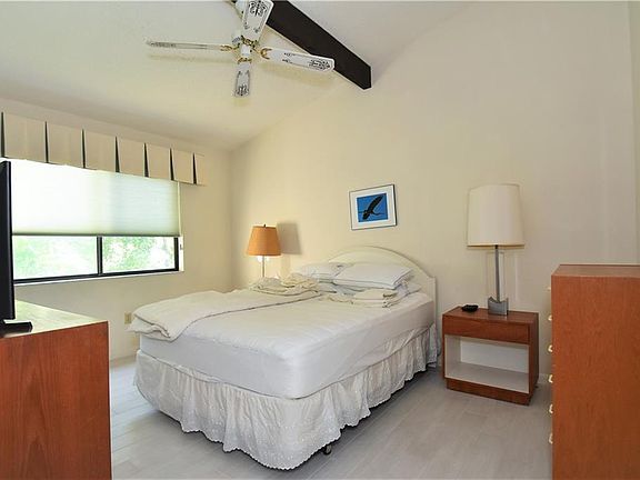 4th image of 1628 Clower Creek Dr APT Gr227