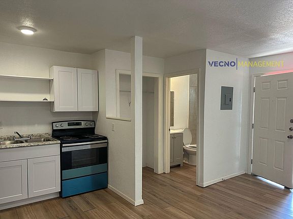 5th image of 411 Cincinnati Ave Unit 202