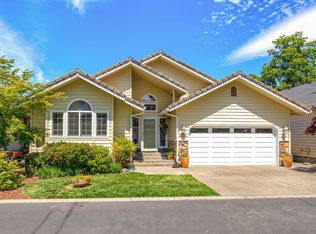 914 SE Mystic Dr, Grants Pass, OR