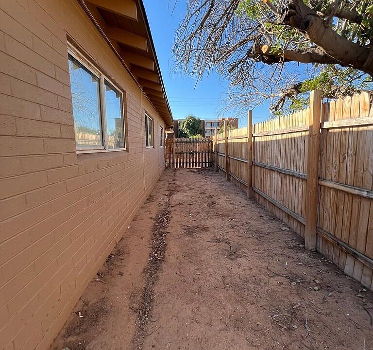 3542 E EARLL Drive, Phoenix, AZ 85018 | Zillow