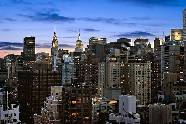 Sold by Corcoran | media 22