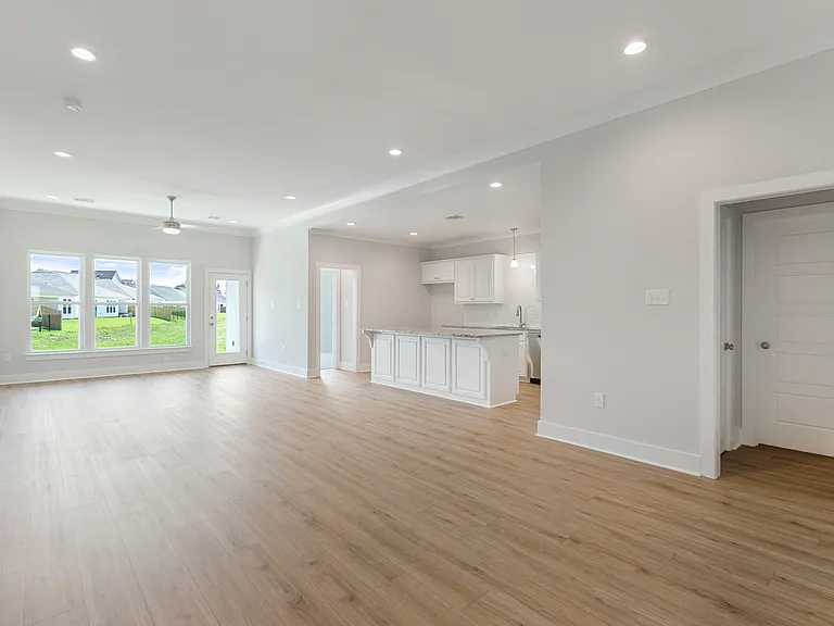1714 Seawolf Dr — Photo 5