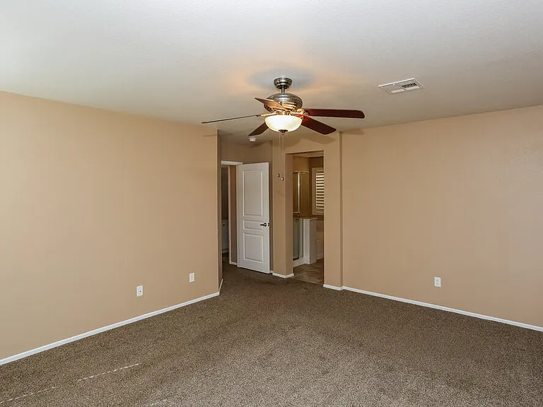9434 Blooming Grove Ave — Photo 8