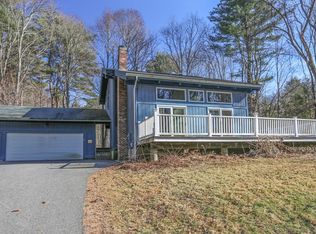 59 Lancaster Rd, Berlin, MA 01503