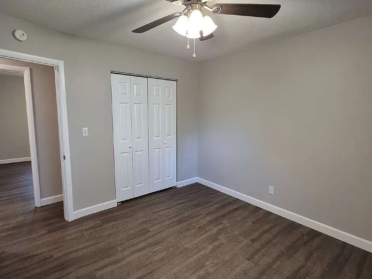 217 Sweetland Dr #6 — Photo 9