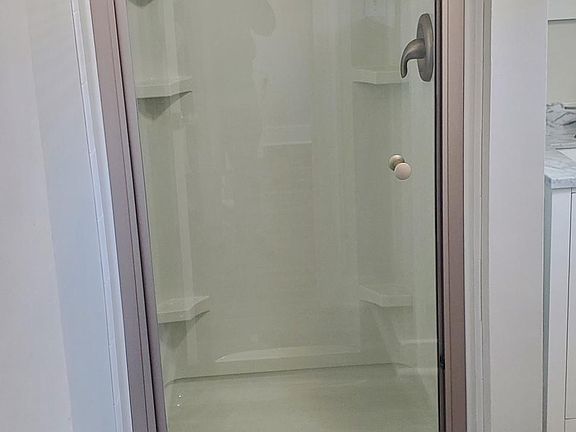 5th image of 855 S Santa Fe Ave APT 1